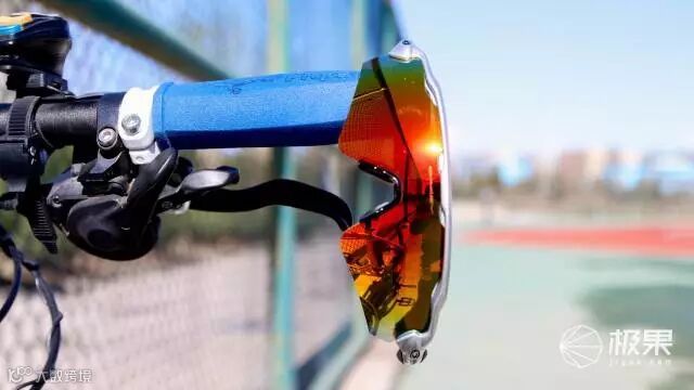 欧克利 Radar EV 运动太阳镜