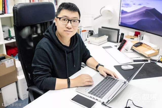 首款13寸双硬盘轻薄本,办公更高效!科技大佬都对它爱不释手|惠普战66二代体验