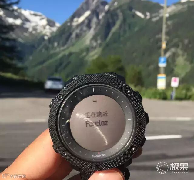 Suunto Traverse Alpha 腕表