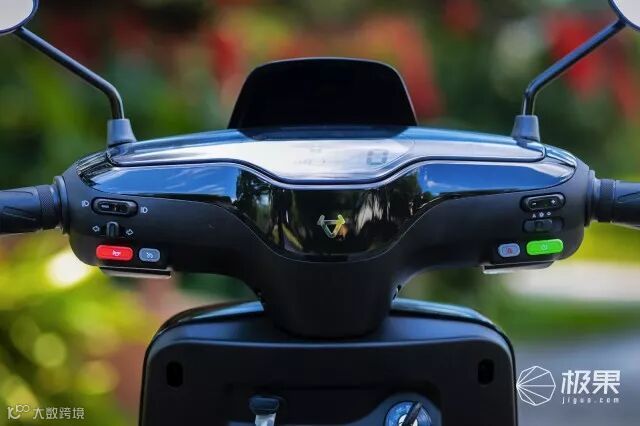 动力强劲续航长久,小牛电动车M+PRO也能有推背感