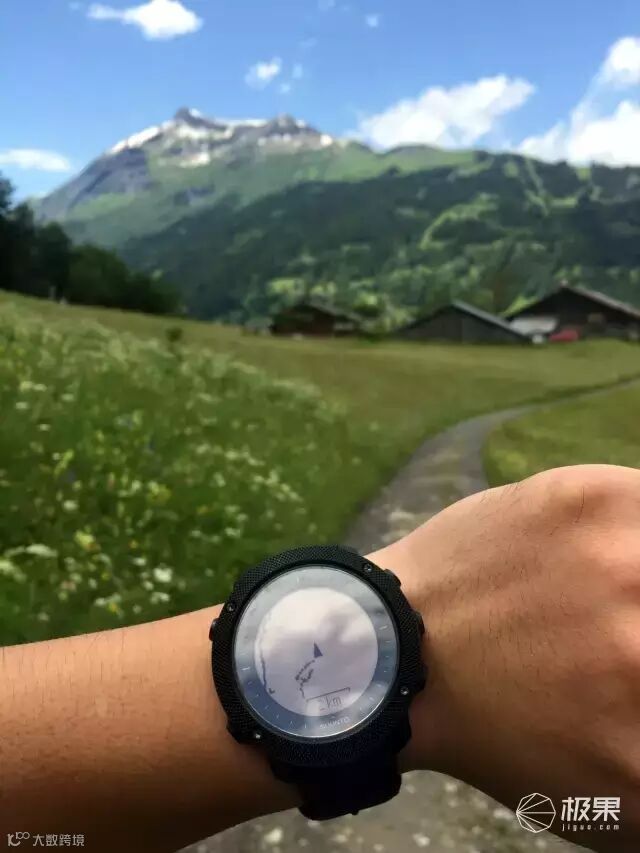 Suunto Traverse Alpha 腕表