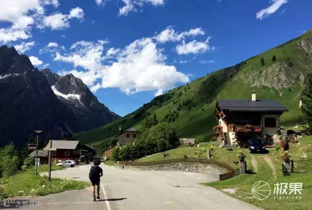 Suunto Traverse Alpha 腕表