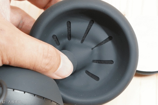 造型真奇葩!头戴式+入耳式耳机,能让你颅内爆炸…