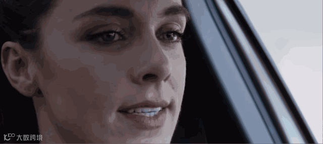 奔驰入门轿车A级三厢首发体验:外观空间秒杀宝马奥迪