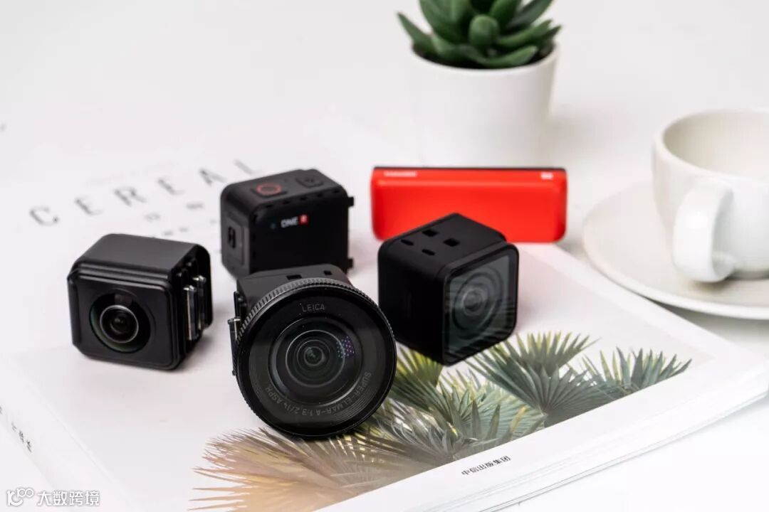 相机也有“组装”的?小长假最强vlog神器来了!还能合体无人机……