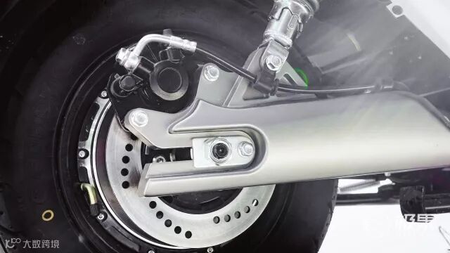 森蓝O2电动摩托车