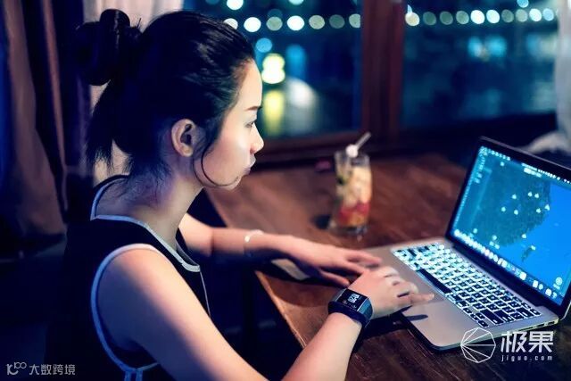 爱普生(Epson)3LCD智能投影机