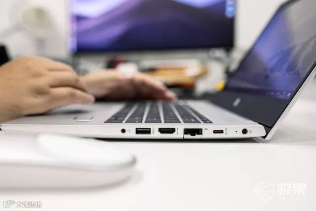 首款13寸双硬盘轻薄本,办公更高效!科技大佬都对它爱不释手|惠普战66二代体验