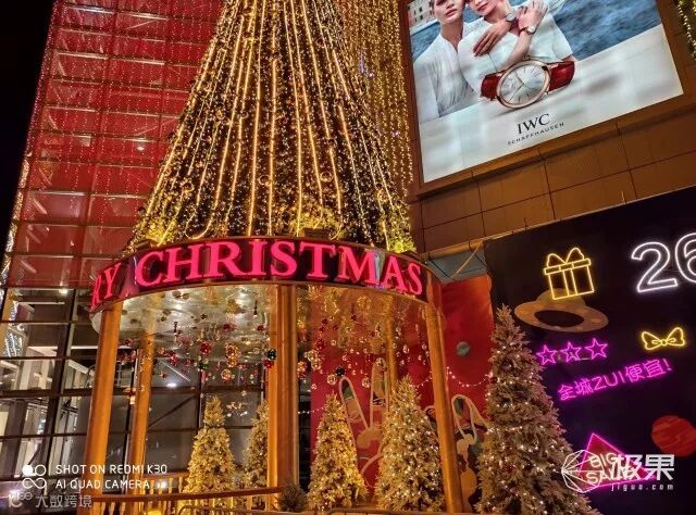 1999买双模5G!RedmiK30评测:提前剧透明年旗舰大战!