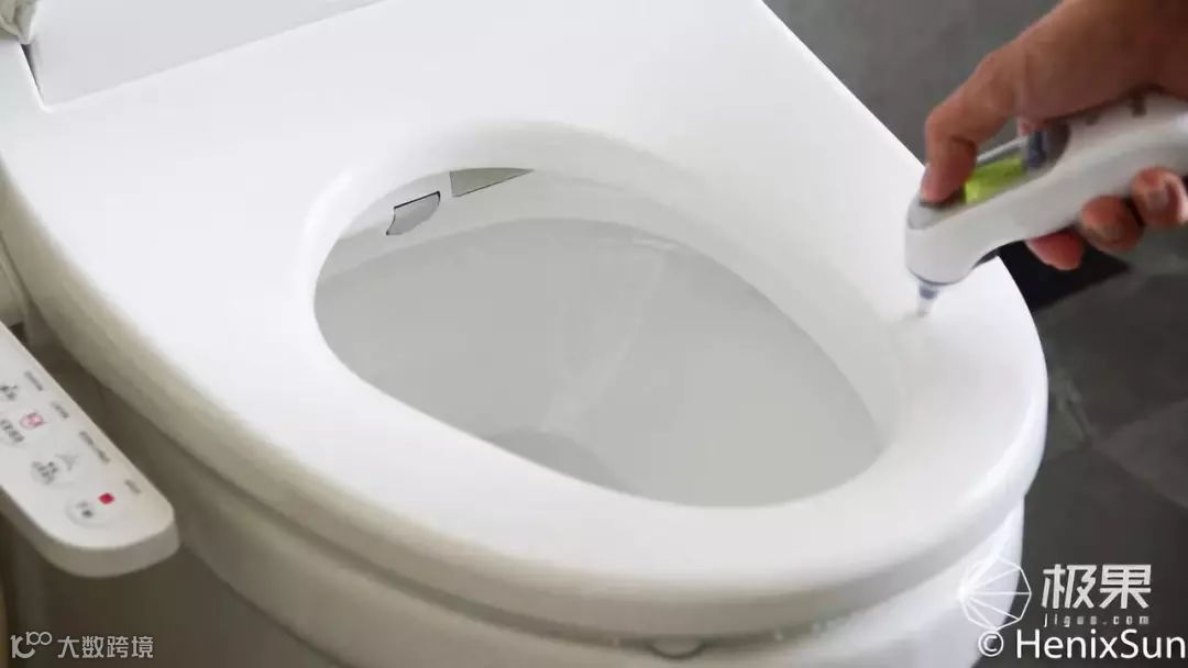「体验」坐下就暖的马桶盖,还能顺便做水疗!给你“暖冬式”如厕体验!