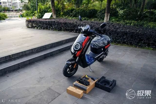 动力强劲续航长久,小牛电动车M+PRO也能有推背感