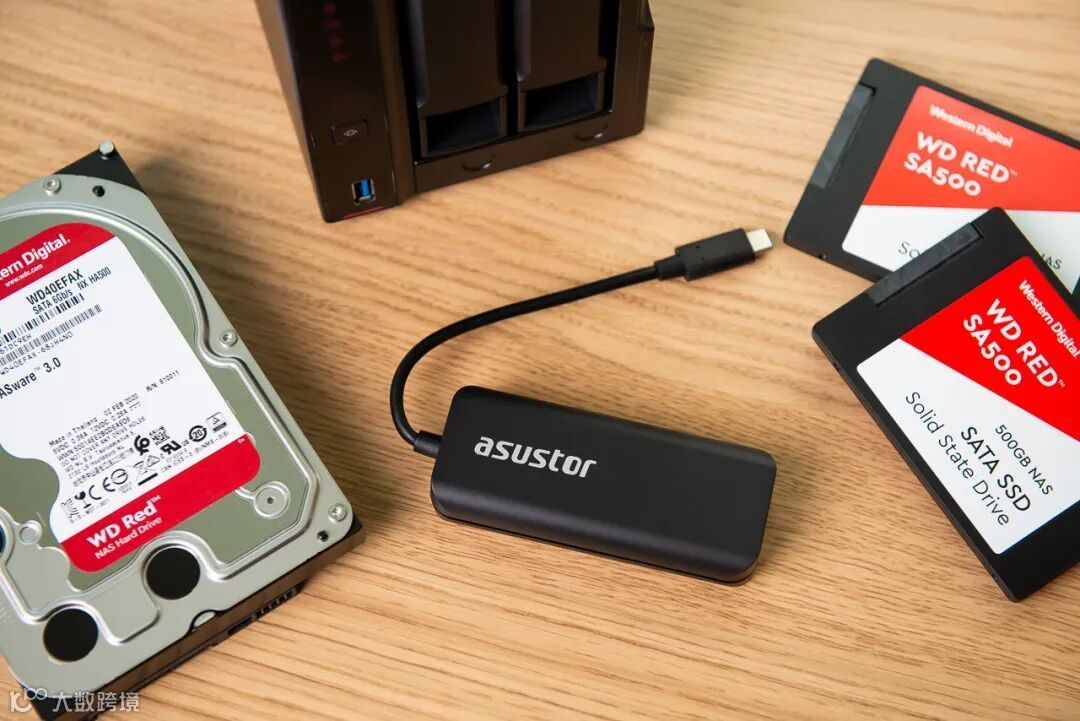 西部数据(WD)Red™系列网络储存硬盘