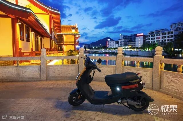 动力强劲续航长久,小牛电动车M+PRO也能有推背感