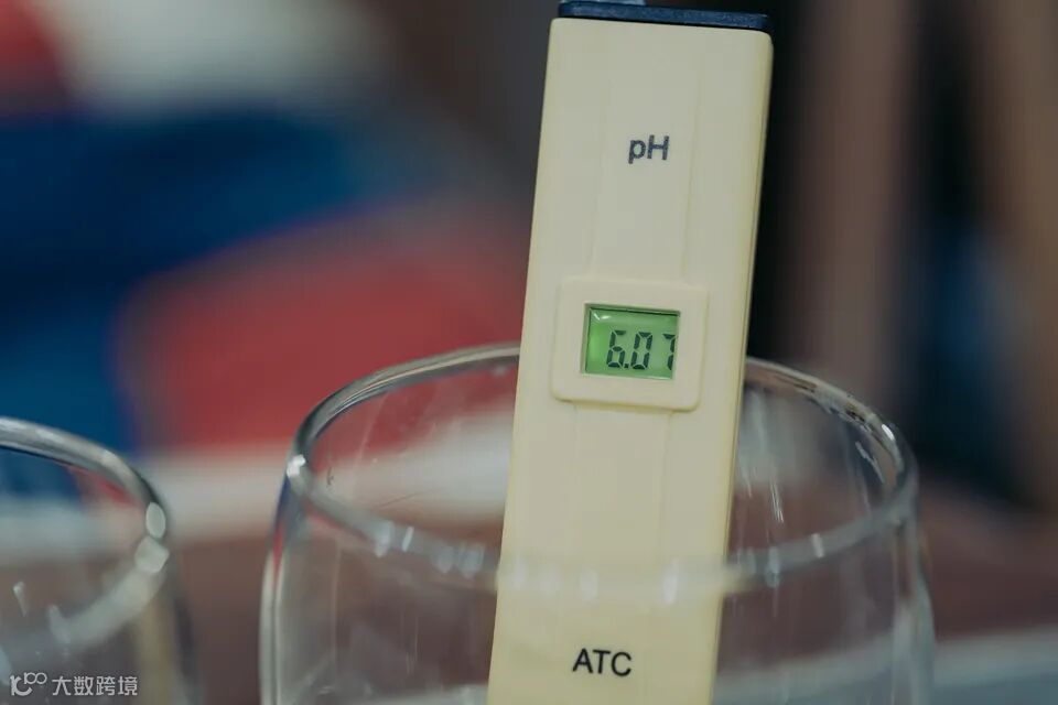 352K10厨下式反渗透净水器