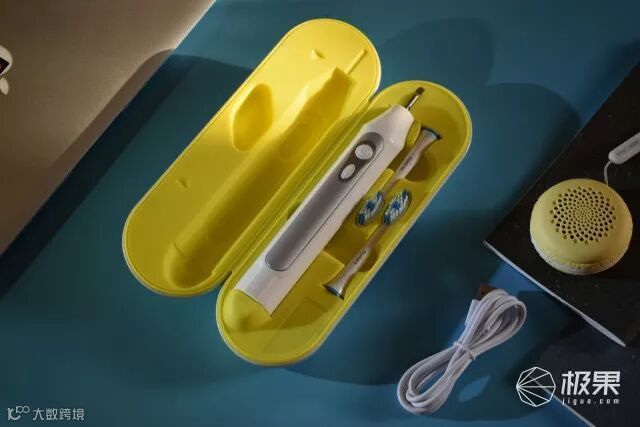 湃齿洁PilogateP7智频声波牙刷