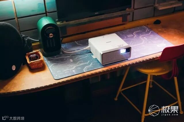 爱普生(Epson)3LCD智能投影机