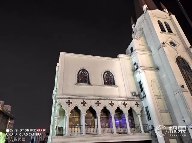 1999买双模5G!RedmiK30评测:提前剧透明年旗舰大战!