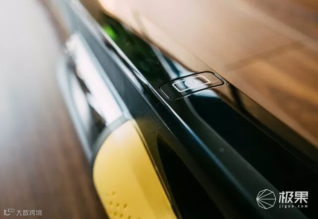 凯驰(Karcher)VC4i手持无绳充电吸尘器