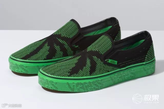 鞋子也玩黑客帝国?Vans全新鞋款发布,灵感来自程序员!