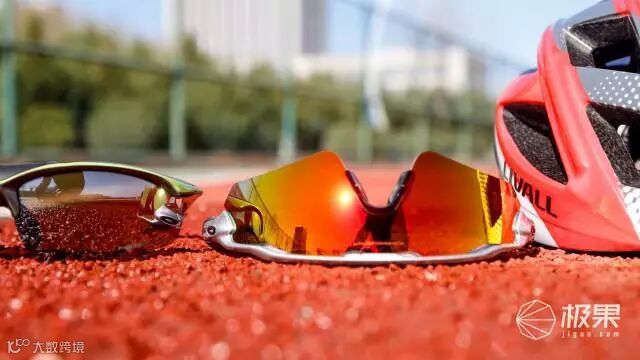 欧克利 Radar EV 运动太阳镜