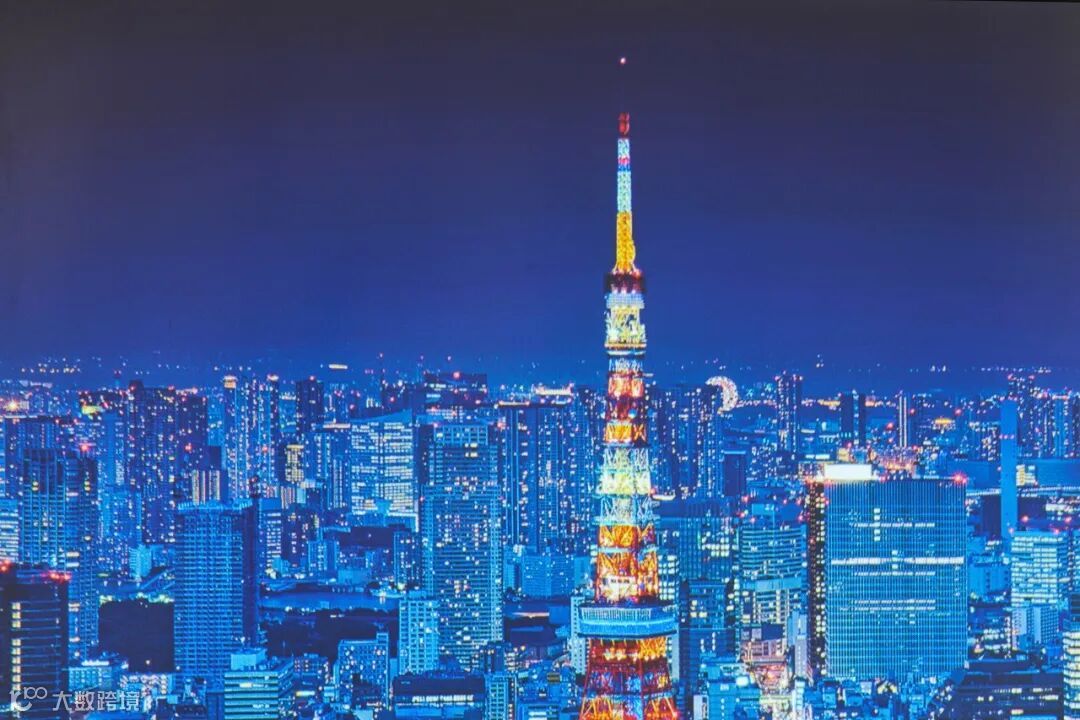 拥有“无边框”百吋电视是什么体验?从此它成了我的解闷神器!