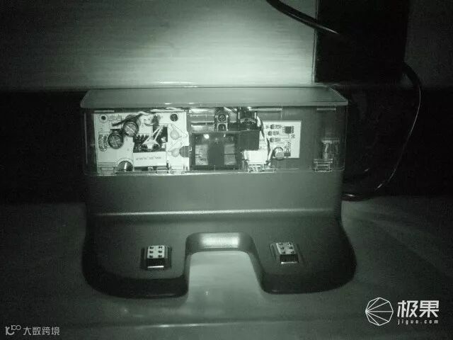 科沃斯(Ecovacs)DEEBOTT5系列扫地机器人