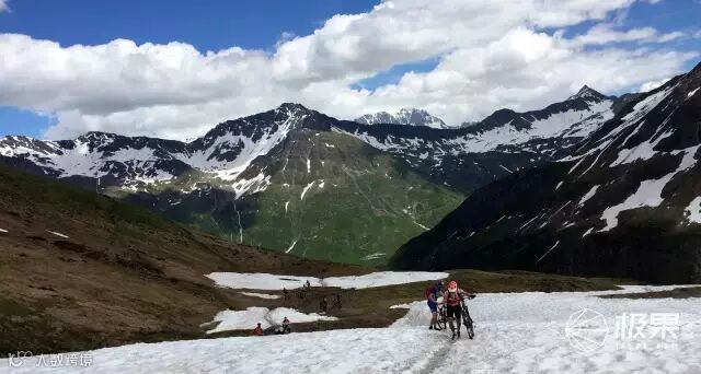 Suunto Traverse Alpha 腕表