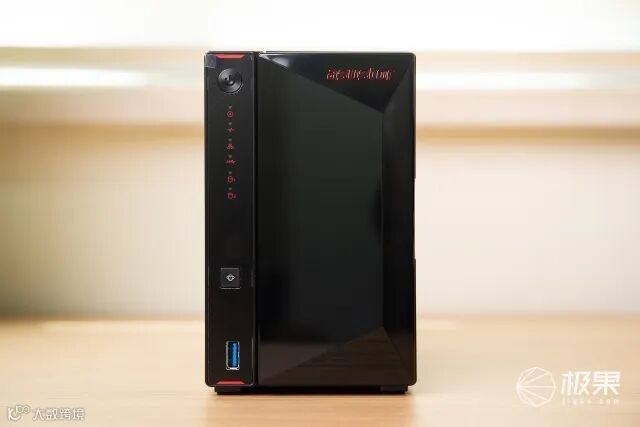 西部数据(WD)Red™系列网络储存硬盘