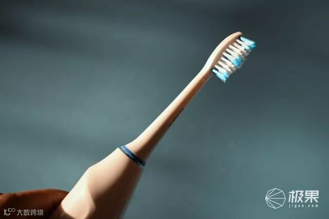 湃齿洁PilogateP7智频声波牙刷