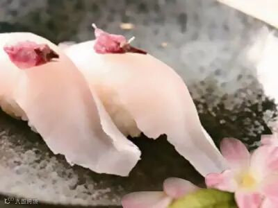 樱花鲱红鱼寿司.jpg
