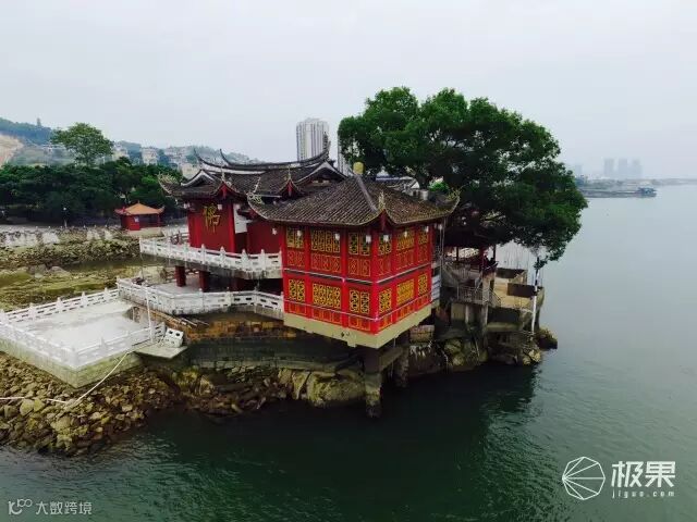 大疆 精灵3 标准版 无人机