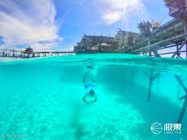 魔声 Backfloat 蓝牙音箱