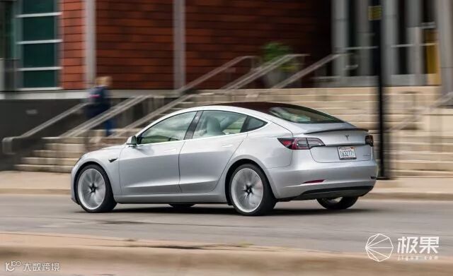 最便宜的特斯拉上市,仅售3.5万美元,续航350公里!