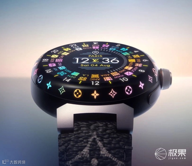 土豪专属!LV发布新智能手表,顶配+定制系统,还支持鸿蒙...