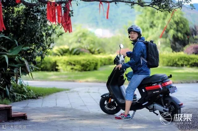 动力强劲续航长久,小牛电动车M+PRO也能有推背感