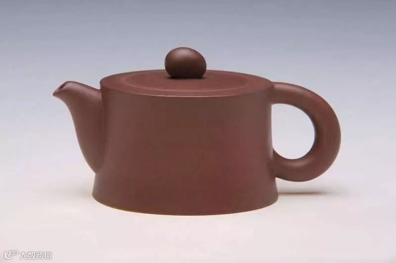 沈建芬作品照 (2).jpg