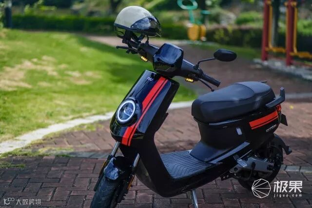 动力强劲续航长久,小牛电动车M+PRO也能有推背感