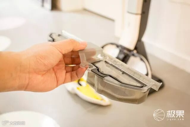 卡赫(Karcher)C3/FC3D无线自清洁擦地机