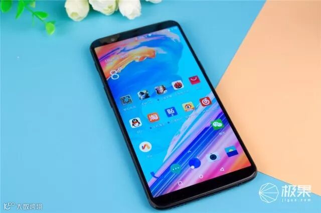一加(oneplus)5T手机