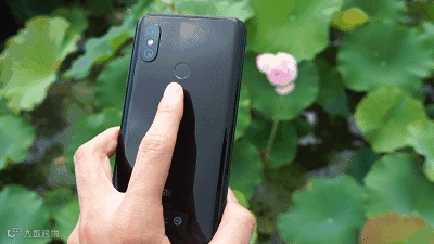 双频GPS,全球定位精准不漂移,小米8手机评测