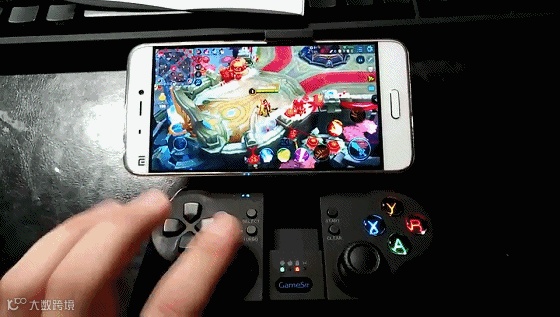 飞智八爪鱼手机手柄