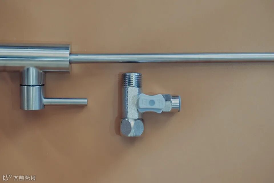 352K10厨下式反渗透净水器