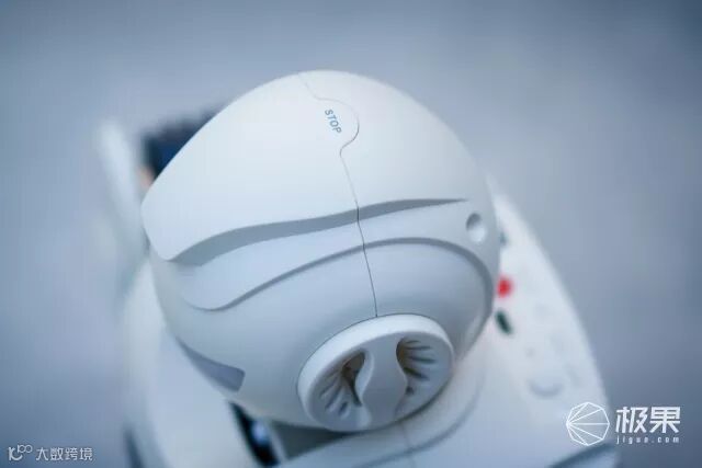 优必选AlphaEbot机器人