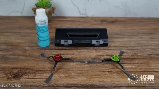 科沃斯(Ecovacs)DEEBOTT5系列扫地机器人