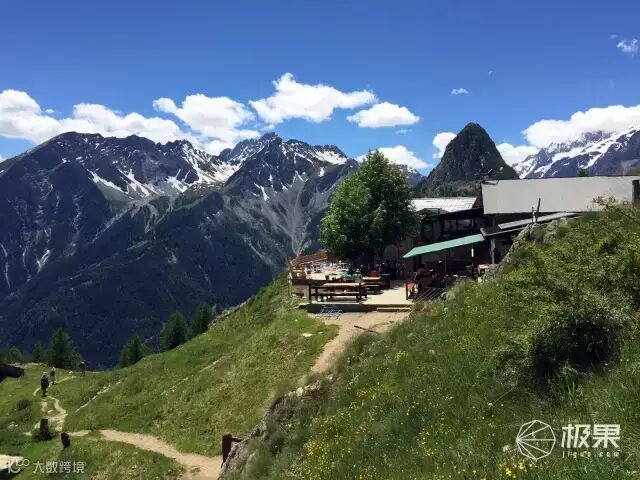 Suunto Traverse Alpha 腕表