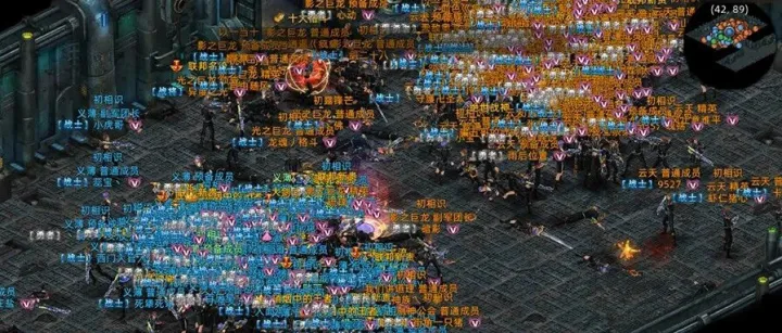 周刊|新服首个暗传装备！世界BOSS卷出极限！