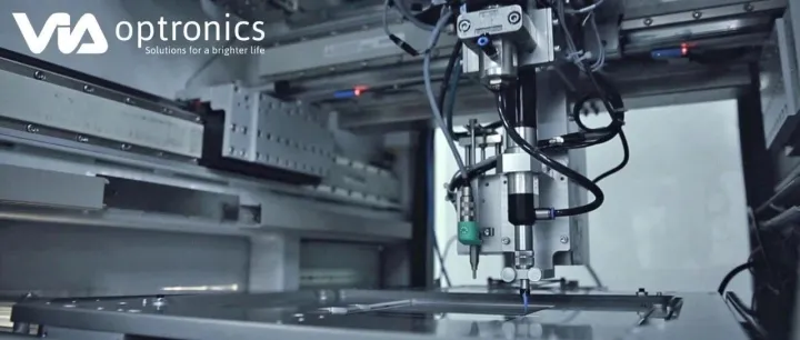 伟亚光电先进光学贴合技术