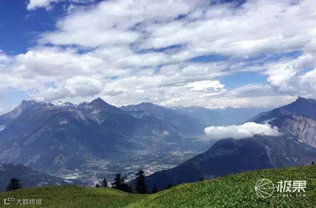 Suunto Traverse Alpha 腕表