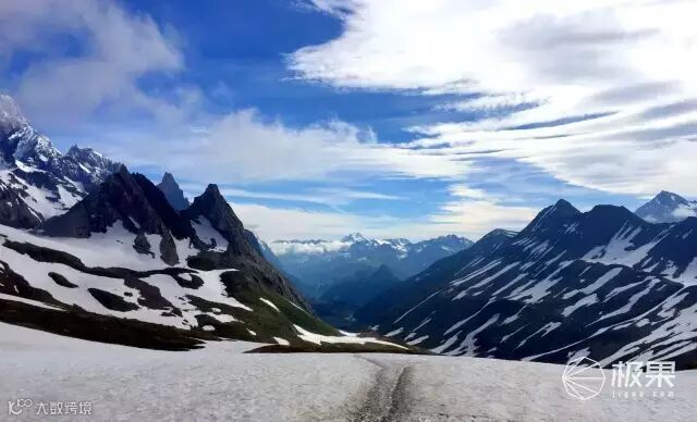 Suunto Traverse Alpha 腕表