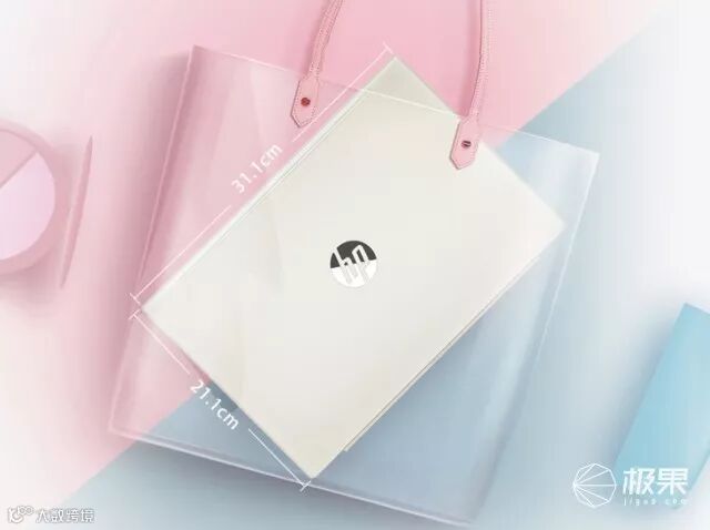 惠普(HP)惠普(HP)星13-an0002TU13.3英寸轻薄笔记本电脑(i5-8265U8G256GPCIESSDUMAFHDIPS72%色域)银